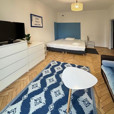 Kalimera - Greek Life Apartment Varşovia Exterior foto