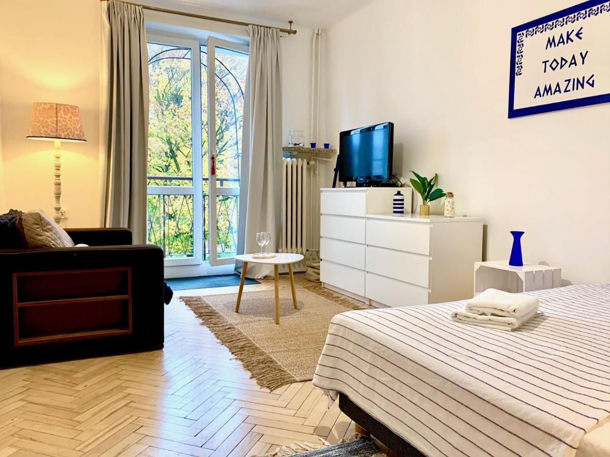 Kalimera - Greek Life Apartment Varşovia Exterior foto