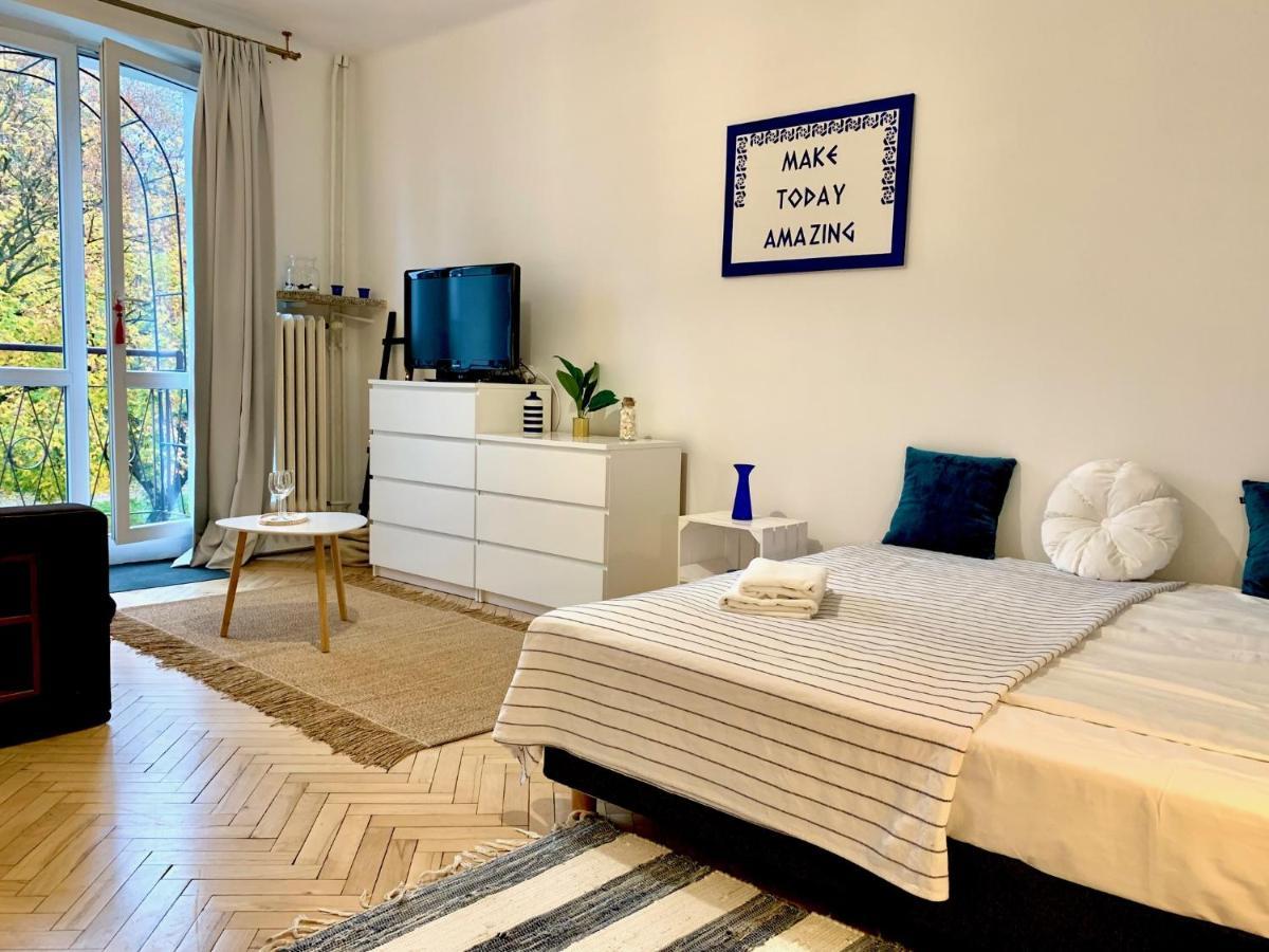 Kalimera - Greek Life Apartment Varşovia Exterior foto